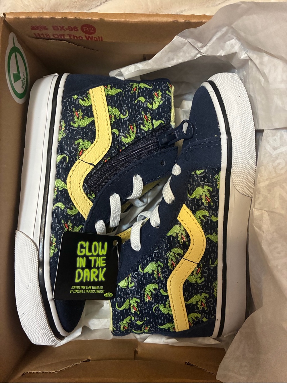 Vans Sk8-Hi Reissue Side Zip "Glow Croc" Sneakers – Toddler Size 9